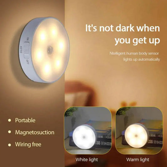Round night light with text highlighting features and light options on a brown background